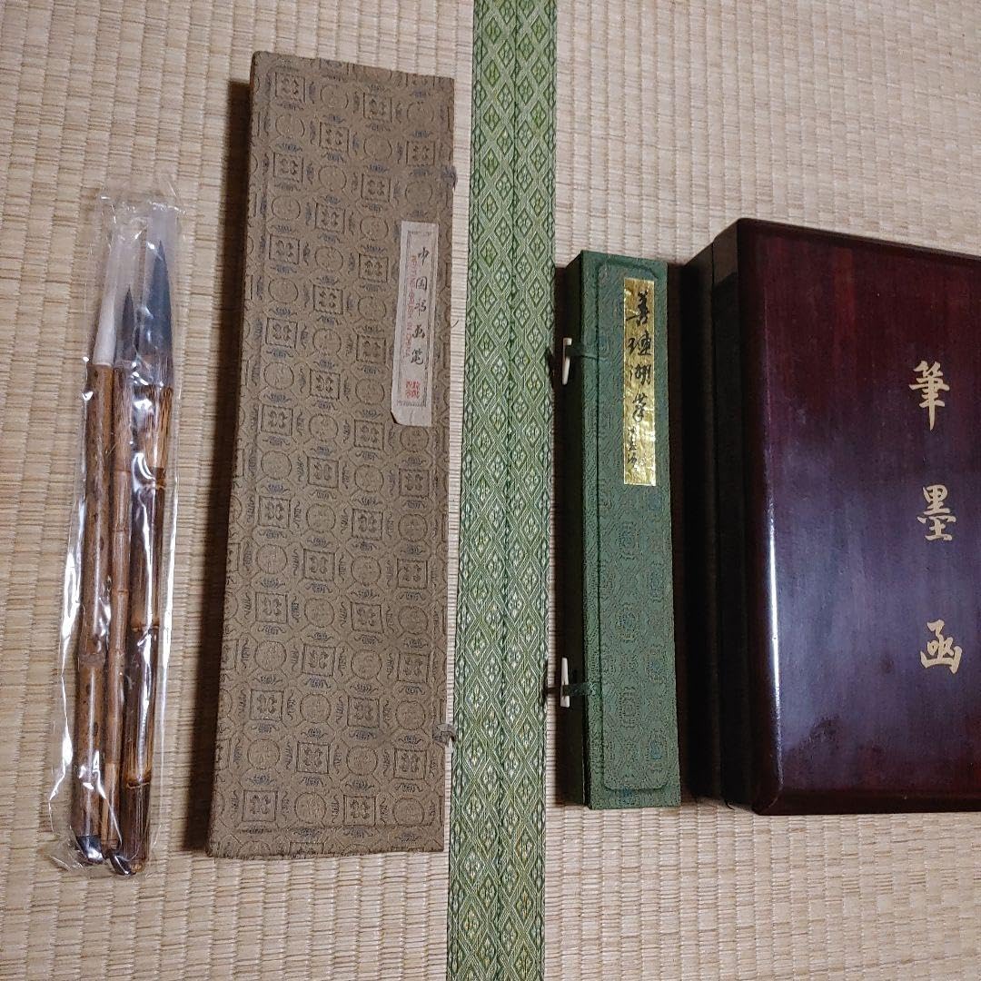 3923 吉口桂堂 「赤洒々」 共箱 肉筆 紙本 書 掛軸 臨済宗 大徳寺 禅語