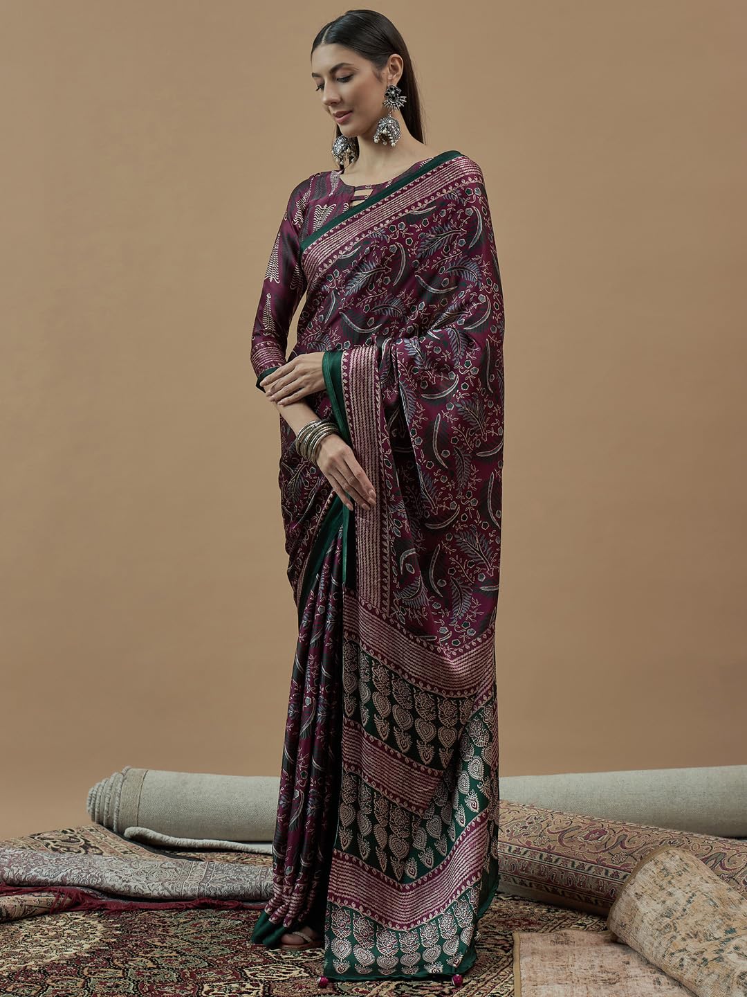 SAREE MALL Women's Pure Crepe Animal Printed Saree With Unstitched Blouse (MOHAR501_HS_Parent) 4 71mGvm+7saL. SL1440