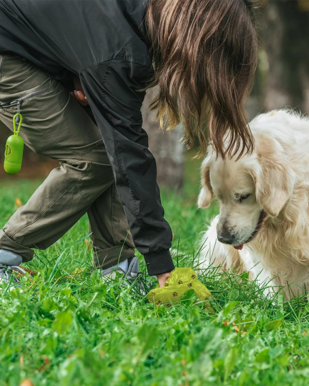 SOSINYA Sacchetti Cane Biodegradabili Sacchetti per bisogni dei cani, con dispenser distributeur, Senza profumazione,Extra Spesso, a prova di Perdite, Pet Bag (40 rotoli / 600 unità) (A)