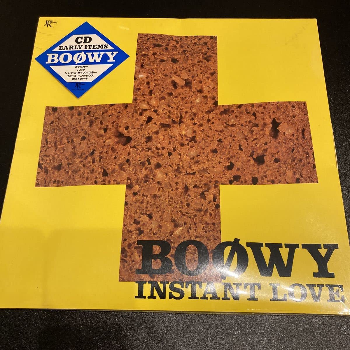 BOOWY 『 INSTANT LOVE』限定版BOX カセット盤