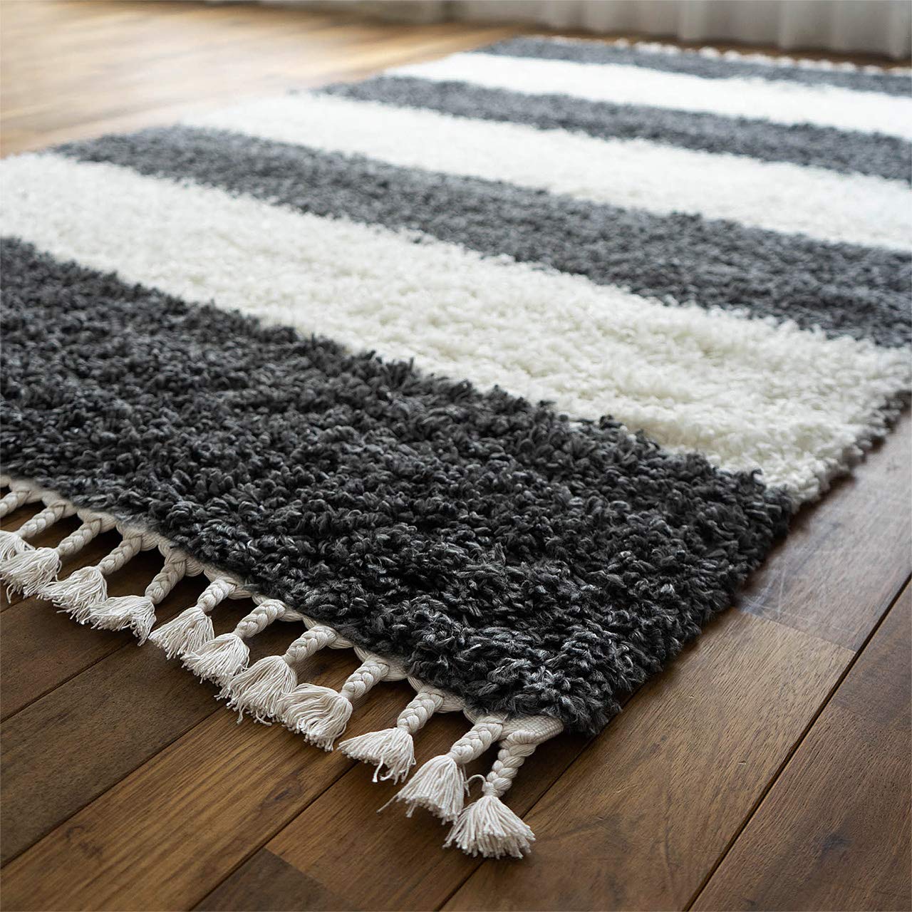 畳んで発送】ウィルトン織り シャギーラグ ダークグレー ウィルトン