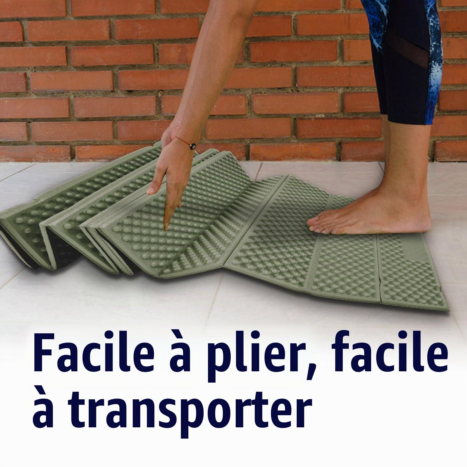 Akozon Tapis de camping en mousse de plein air pliable - Matelas imperméable - Tapis de plage pliable ultra léger - Pour le yoga, le camping, les pique-niques