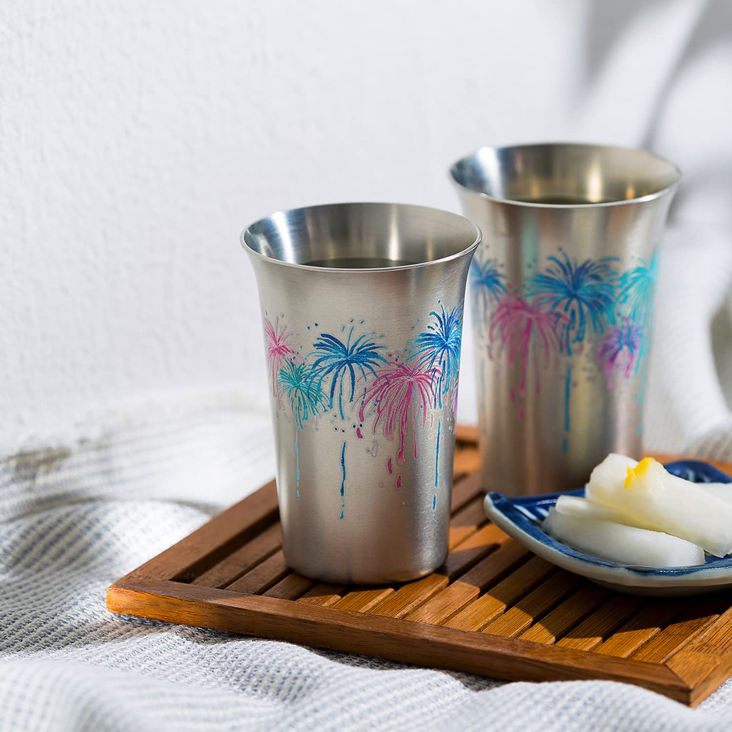Amazon.co.jp: スリースノー 日本酒グラス 150ml 花火 冷たいお酒を