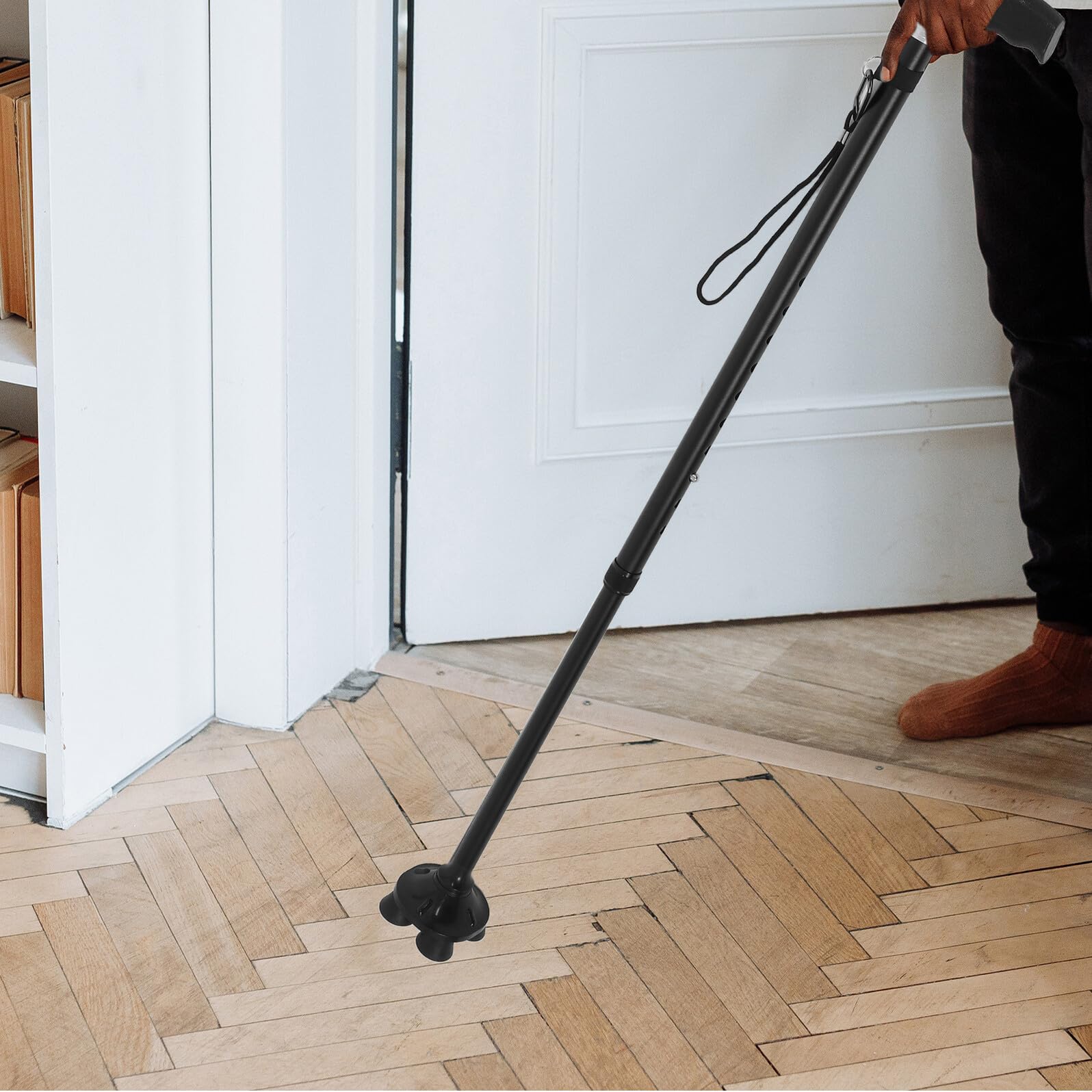 Bastón Plegable Ajustable de Aleación de Aluminio Ligero con Base Antideslizante y Cuatro Puntas, Bastón Portátil para Personas Mayores, Soporte Seguro para Hombres y Mujeres