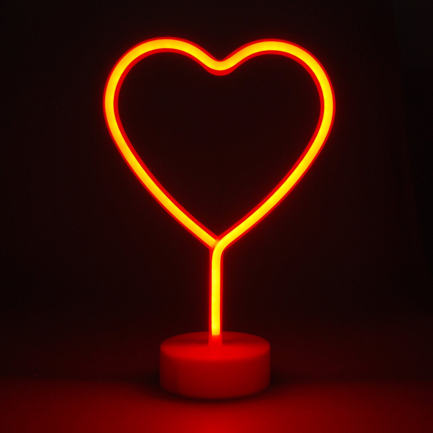 Simpa Red Led Novelty Neon Light - Heart - Choose From Various Designs & Colours - Ideal For Your Home, Office Desk Or As A Gift - Usb Power Cable Included. Uses 3 X Aa Batteries Not Supplied