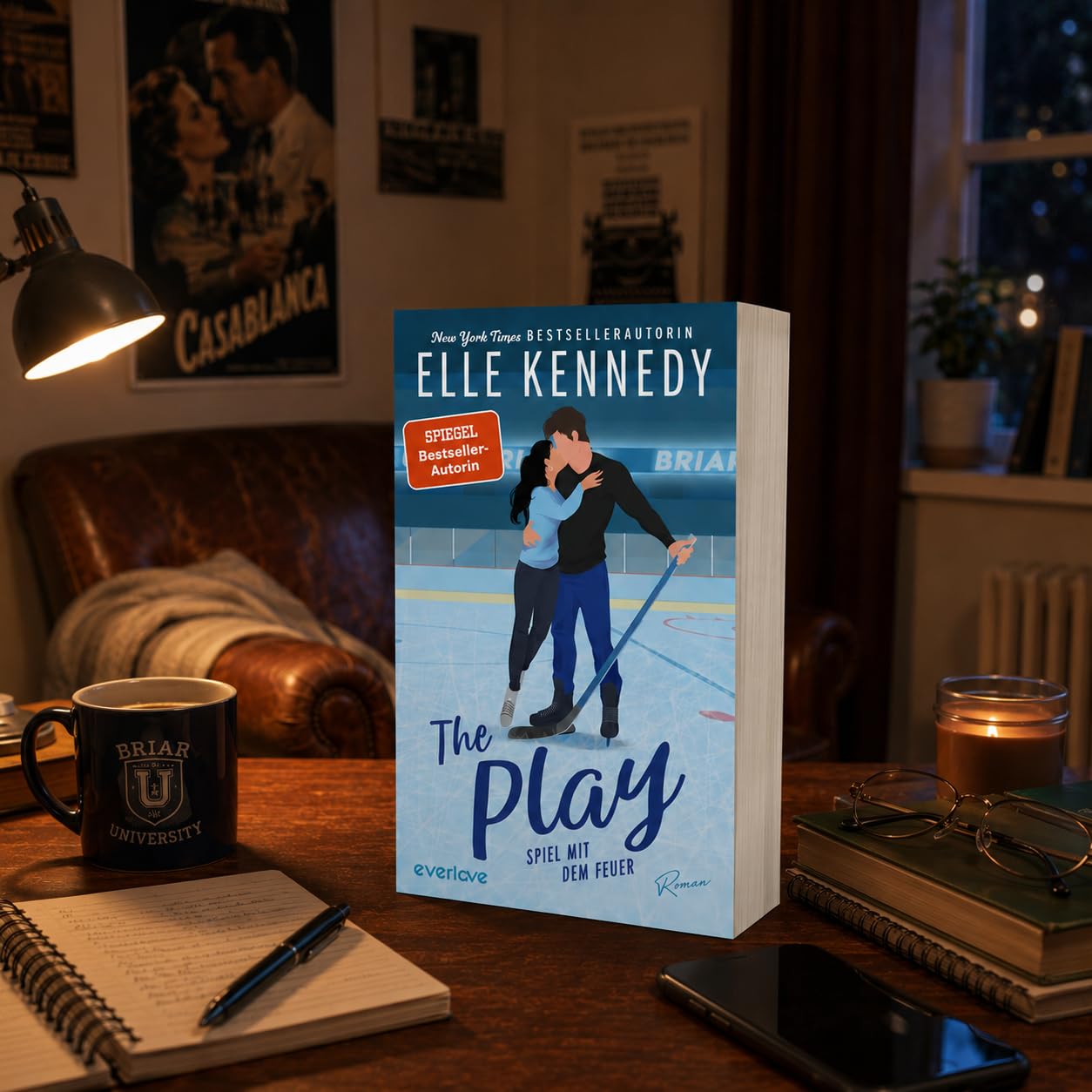 Elle Kennedy - Briar U Reihe Band 1-4 Buchset: The Chase, The Risk, The Play, The Dare - New Adult Romance Deutsch College Liebesroman Set - Hockey Roman Taschenbuch mit exklusivem Lesezeichen