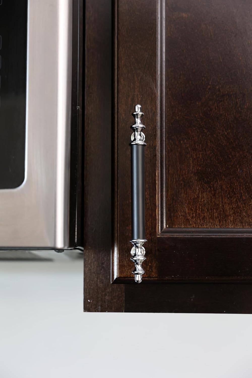 SA Home Products Cabinet and Drawer Pulls and Knobs. Furniture Pulls Made by Aluminum & Zinc Alloy, Antique Design with 4-inch Hole Spacing, 10-Pack, #JXFS2269 (Black Color with Chrome Poles)