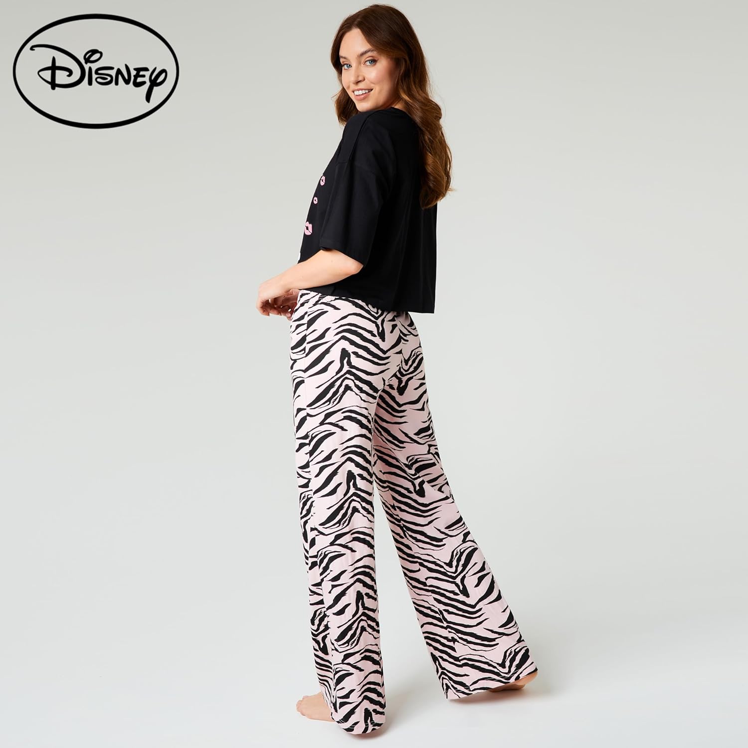 Disney Stitch Women's Pajama Set, Cozy Nightwear Long PJs Comfy Loungewear for Adults Teenagers, Stitch Gifts for Women - Image 4