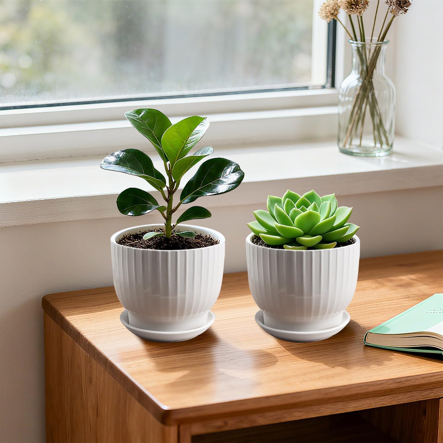 5.5 Inch Plant Pot, Ceramic Planter with Drainage and Saucer，Ceramic Pots for Plants, Indoor Plant pots，Succulent Orchid Flower Pot(Pure White,4 Pack)