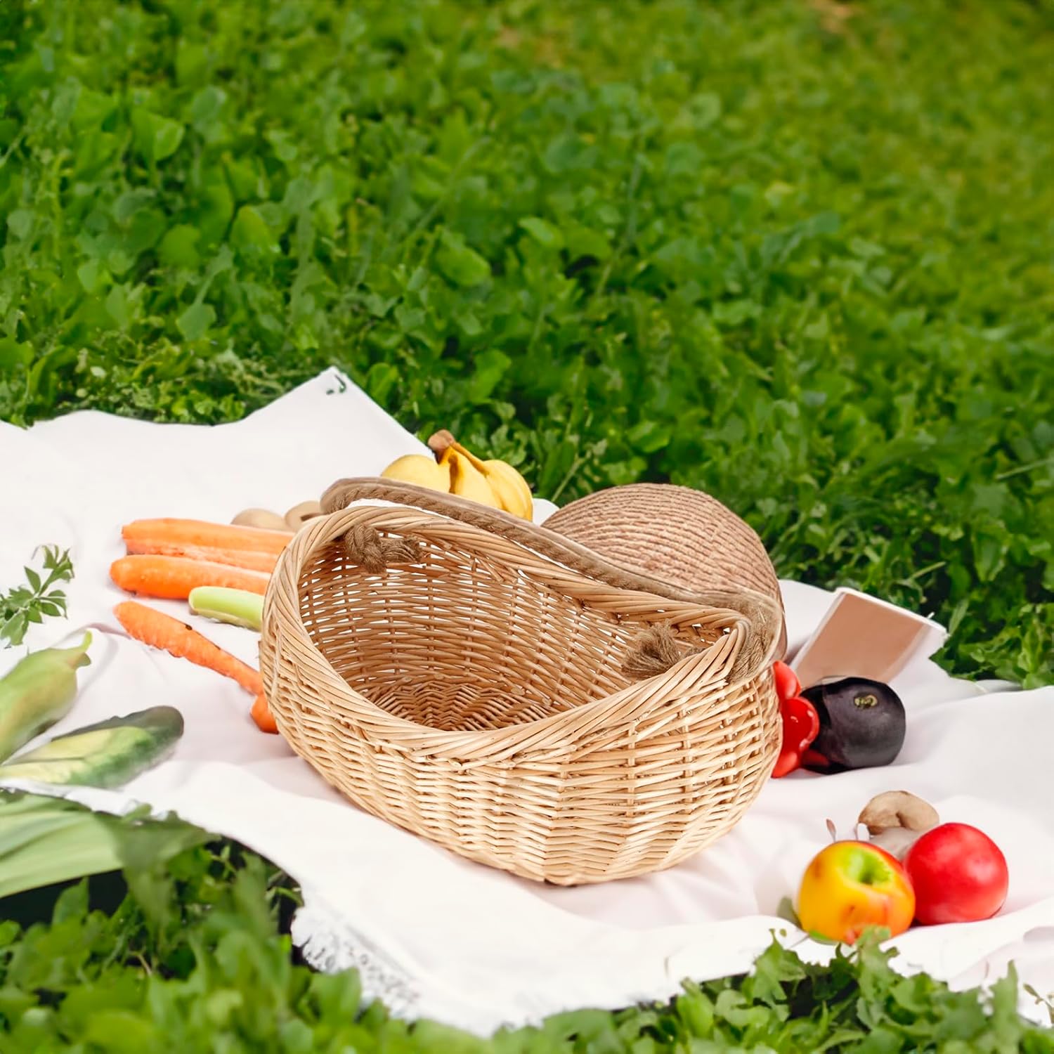 JJSQ Wicker Woven Basket with Jute Rope Handle Garden Harvest Basket Wicker Storage Baskets for Picnic, Easter, Organizing, Gathering Vegetables, Large 17" x 12" x 5"