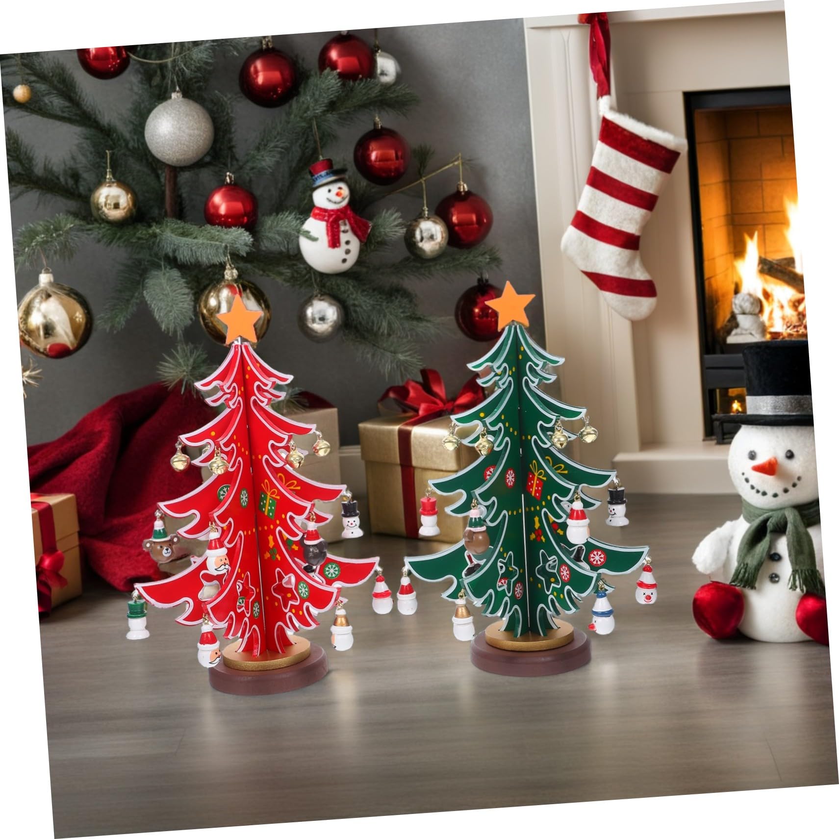 2 Piezas Mini Árbol de Navidad de Madera con Adornos Decoración de Mesa para Fiesta Navideña Centro de Mesa Festivo Diseño Artesanal Detallado y Natural