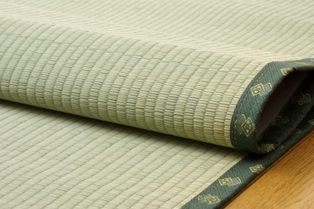 Amazon｜イケヒコ い草 上敷き カーペット 8畳 フリーカット