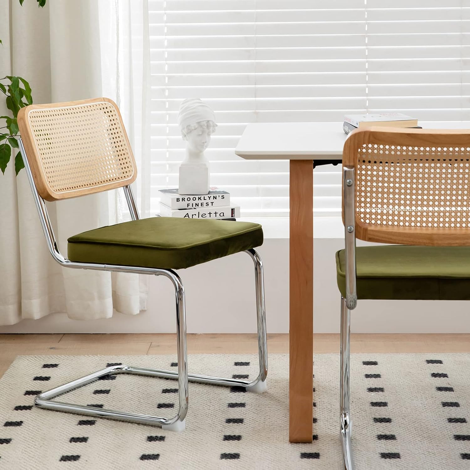 Set of 4 Retro Rattan & Velvet Dining Chairs, Mid Century Modern Cantilever Side Chairs with Chrome Frame, Soft Upholstered Accent Seats for Kitchen & Lounge(Olive Green+4 Set)
