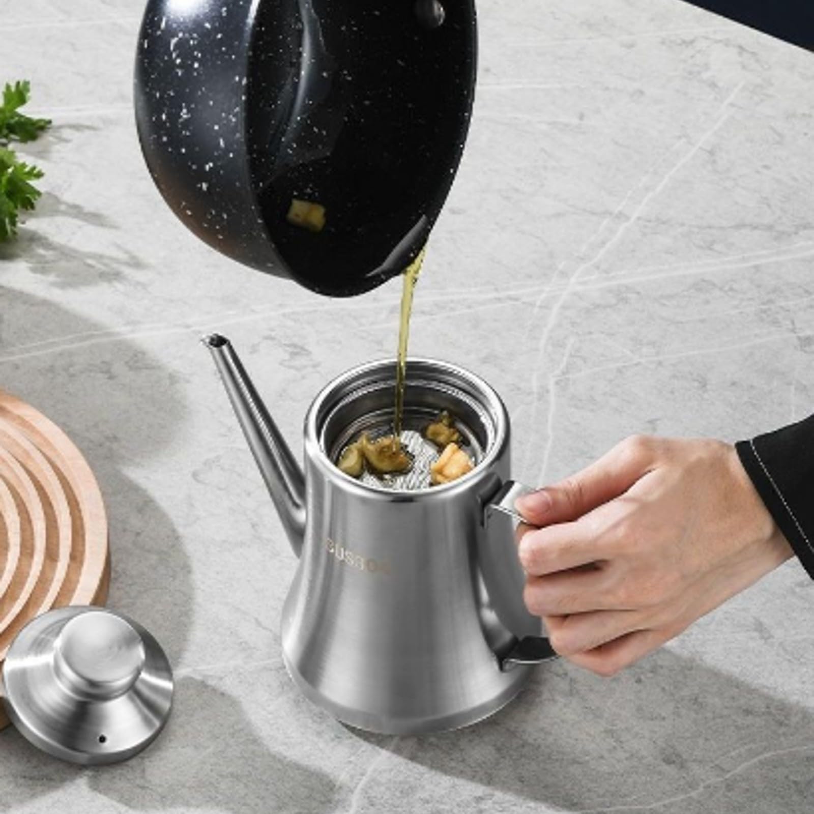 Recipiente per Olio in Acciaio Inox, 1500ML