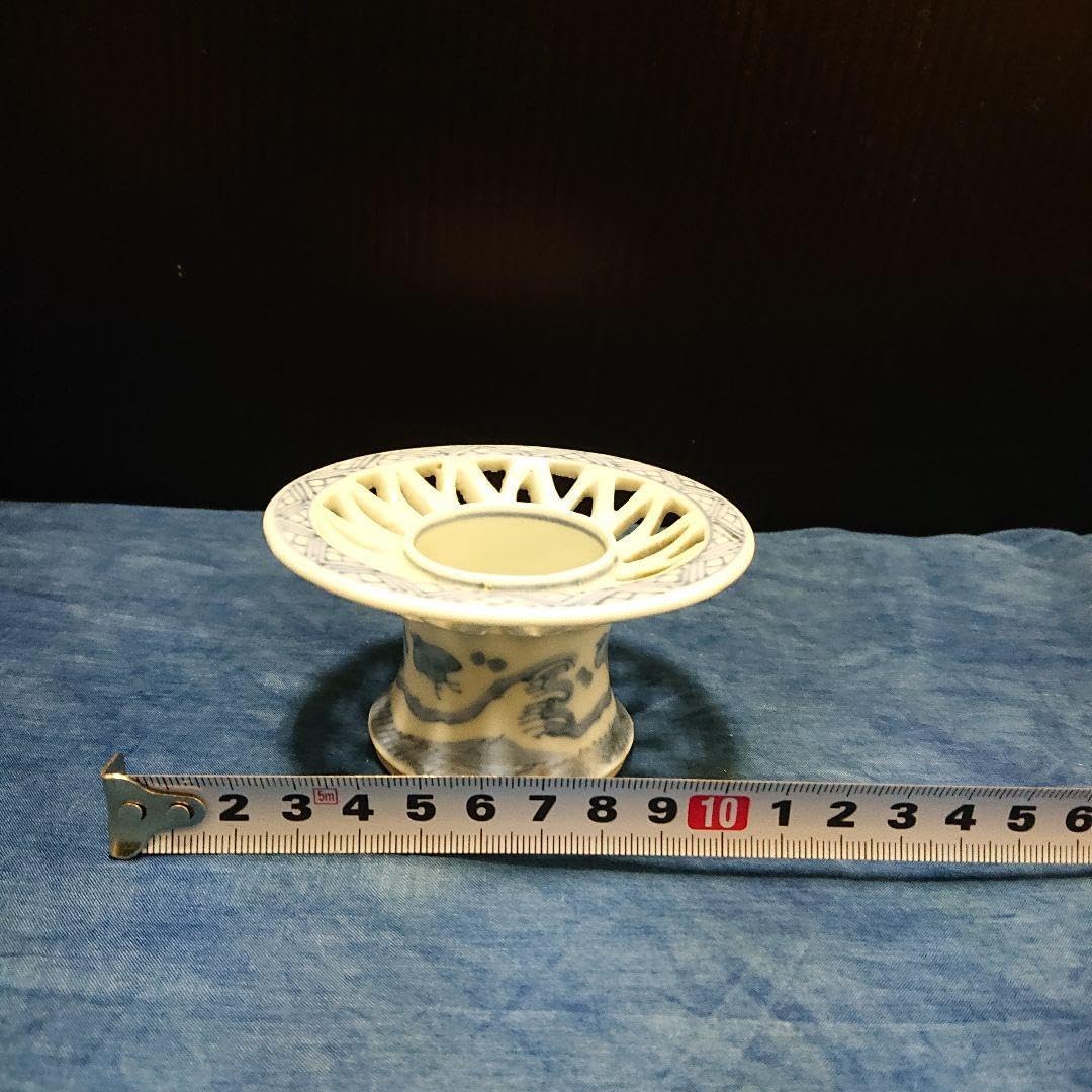 陶芸家　作家物　八木明　馬上杯　盃　杯　青白磁　鎬　箱なし 馬上杯、盃置、白磁、染付 陶芸家 作家物 八木明 馬上杯 盃 杯