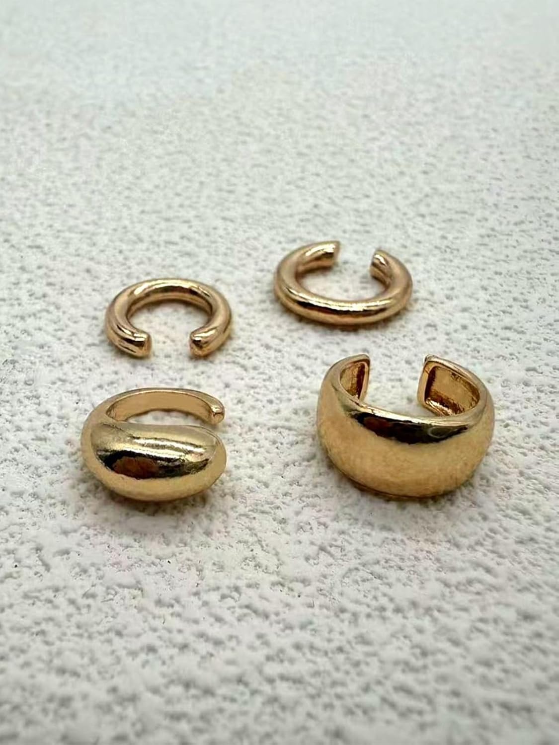 Trendy Chunky Ear Cuff Wraps for Women Non-Piercing Earrings Clip-On Huggie Hoop Fake Earrings Cartilage Cuffs Ear Cuffs Statement Stacks Jewelry for Gifts