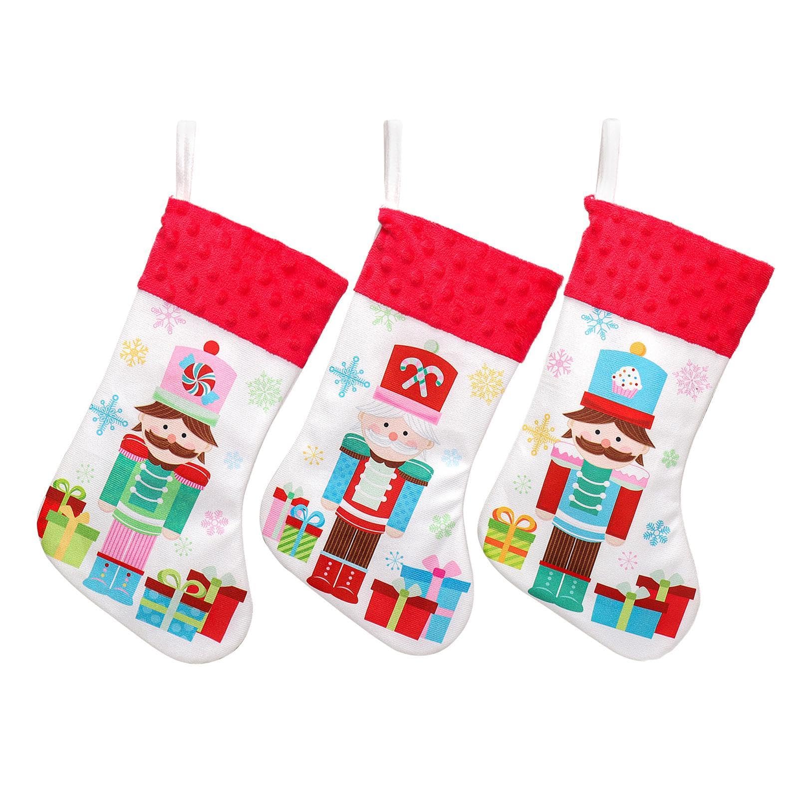 Chaussettes de Noël casse-noisette en flanelle pour décorer la cheminée