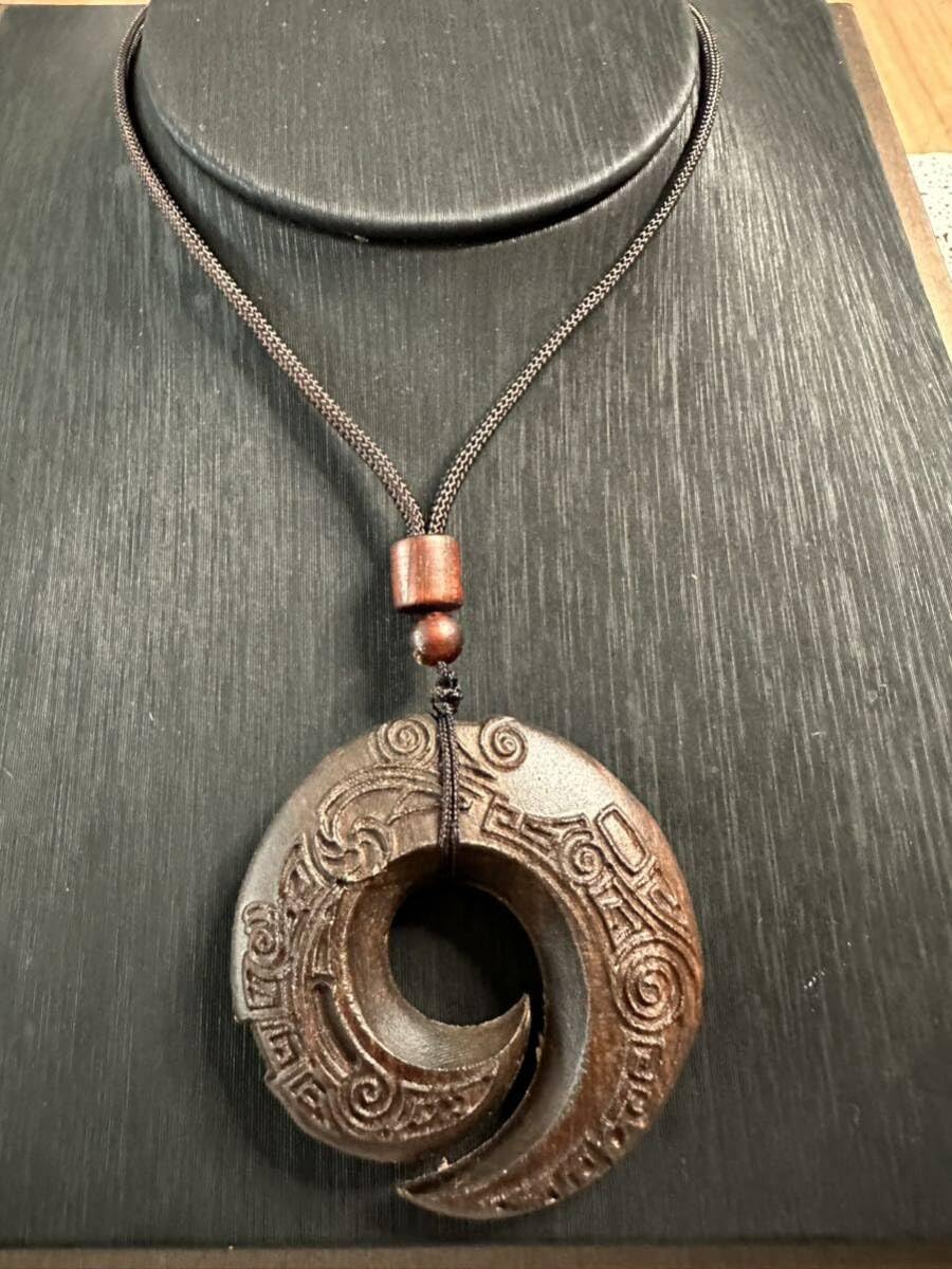 本物保证天然ベトナムじんー沈香ネックレス て手をくし串 ゆし油脂豊富