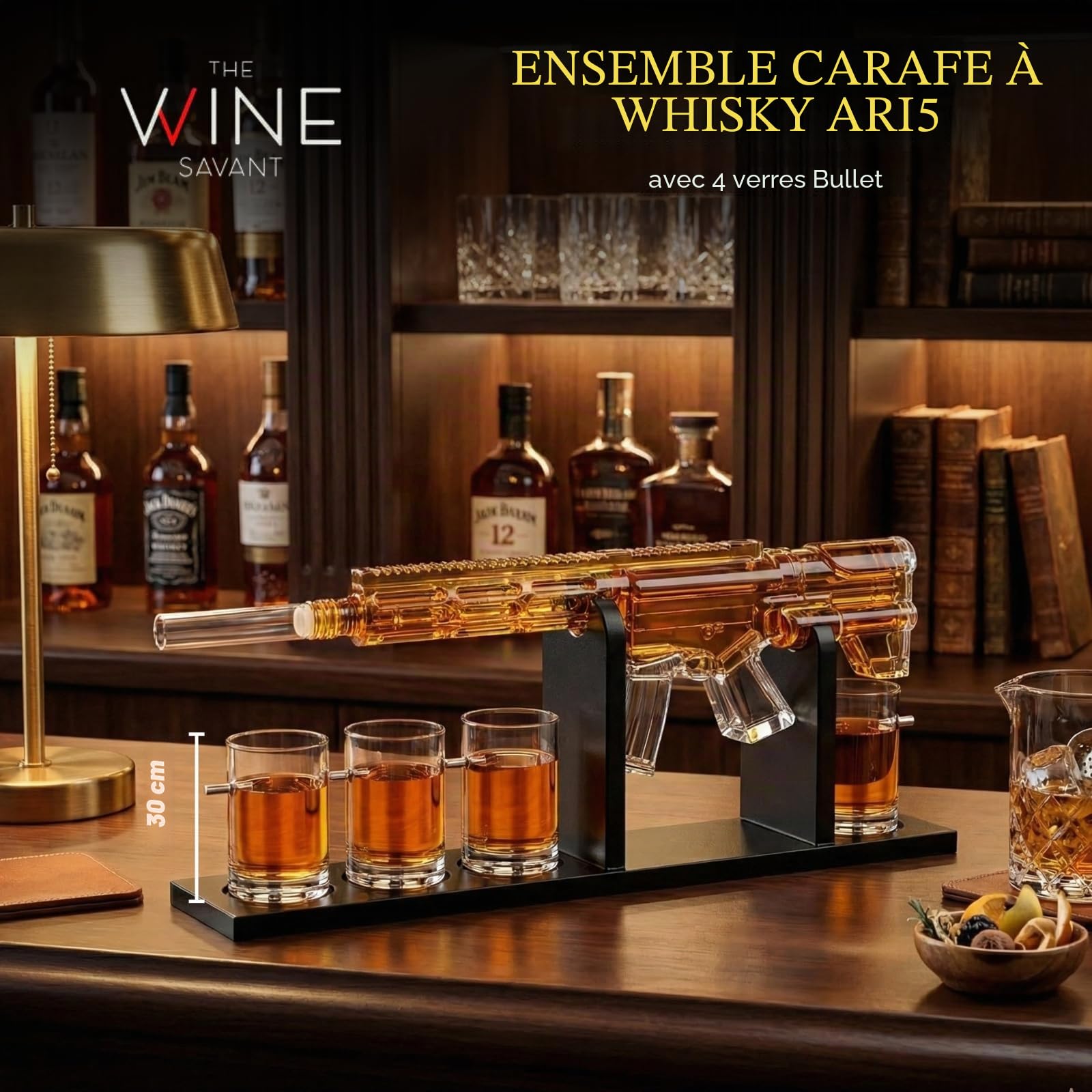 The Wine Savant Ensemble de carafe à whisky AR15 - Édition limitée, bouchon silencieux-800 ml et 4 verres à balles de 12 oz - Carafe à liqueur pour pistolet faite à la main, Tik Tok