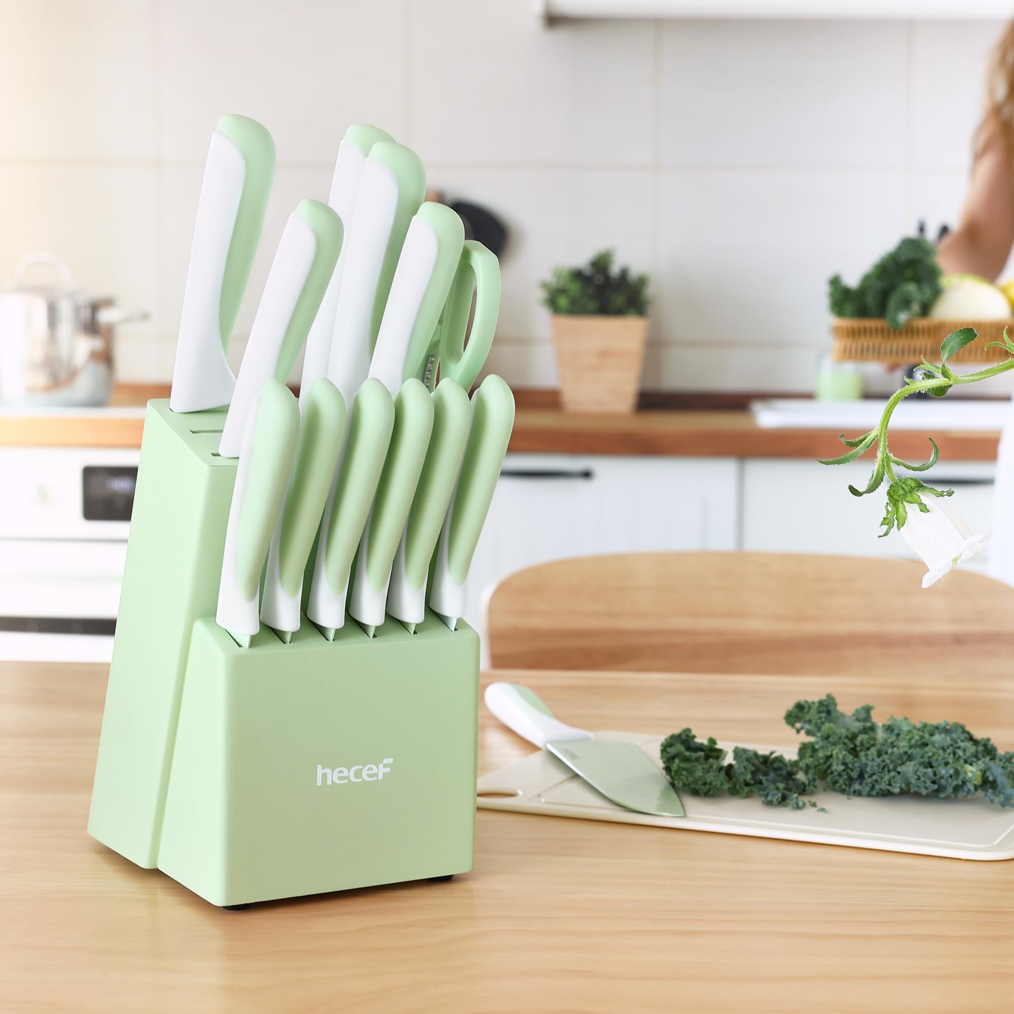 hecef 14‑teilig Messerblock mit Messer, Hellgrün, Antihaft‑Beschichtung – Spülmaschinenfest, Messerblock mit integriertem Schleifer, ergonomische Griffe, platzsparendes Küchenmesser Set für jede Küche