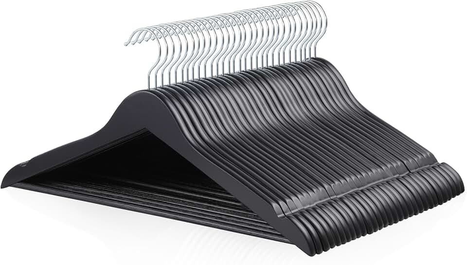 Amazon Basics Cabides de madeira, pacote com 30, preto
