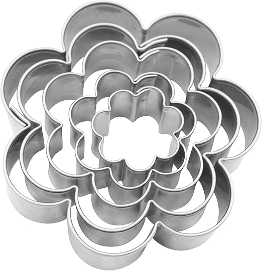 BekkiB 5er-Set Ausstecher Wald - Eichenblatt, Pilz, Igel, Apfel & Eichhörnchen