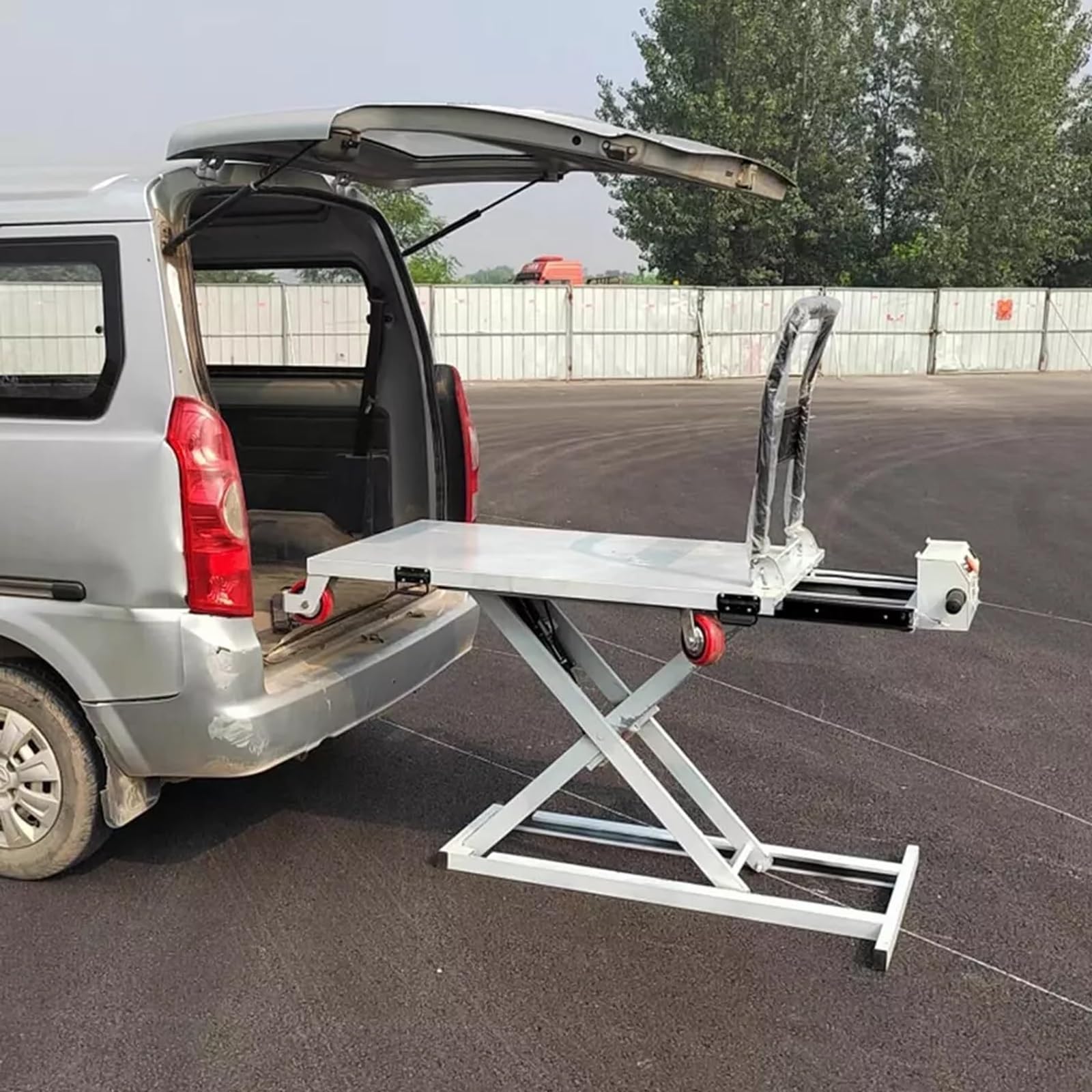 Carro elevador hidráulico, plataforma de tijera móvil, carrito eléctrico de plataforma plana para una fácil carga, cargador de elevación portátil para almacén y uso doméstico