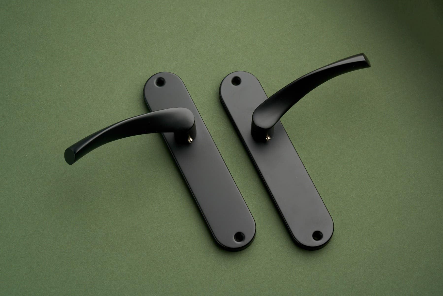 Designer Levers - Marvel Lever Latch Matt Black, Long Latch - Image 3