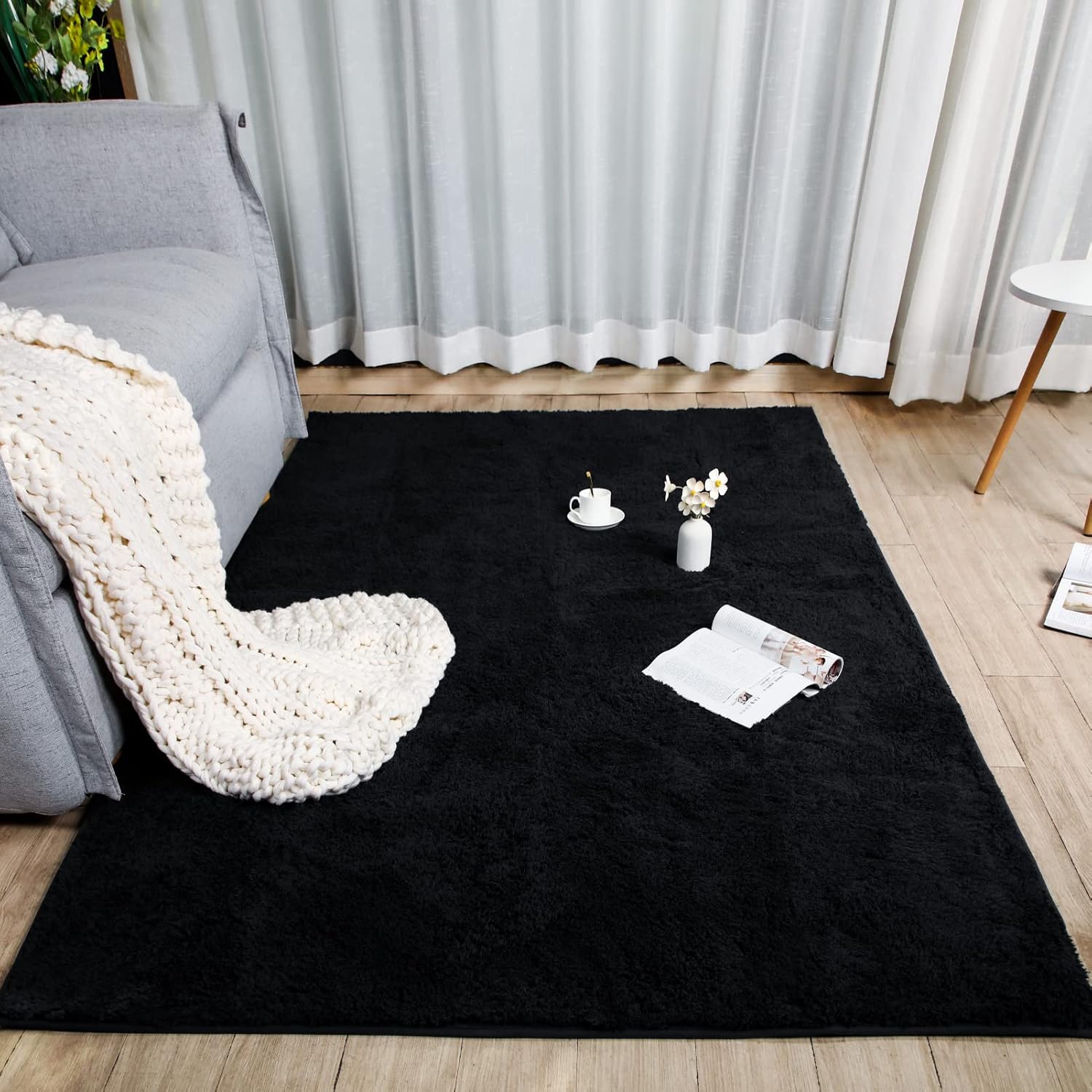 Plush Area Rug 5 x 8 ft, Black Shaggy Rugs for Living Room