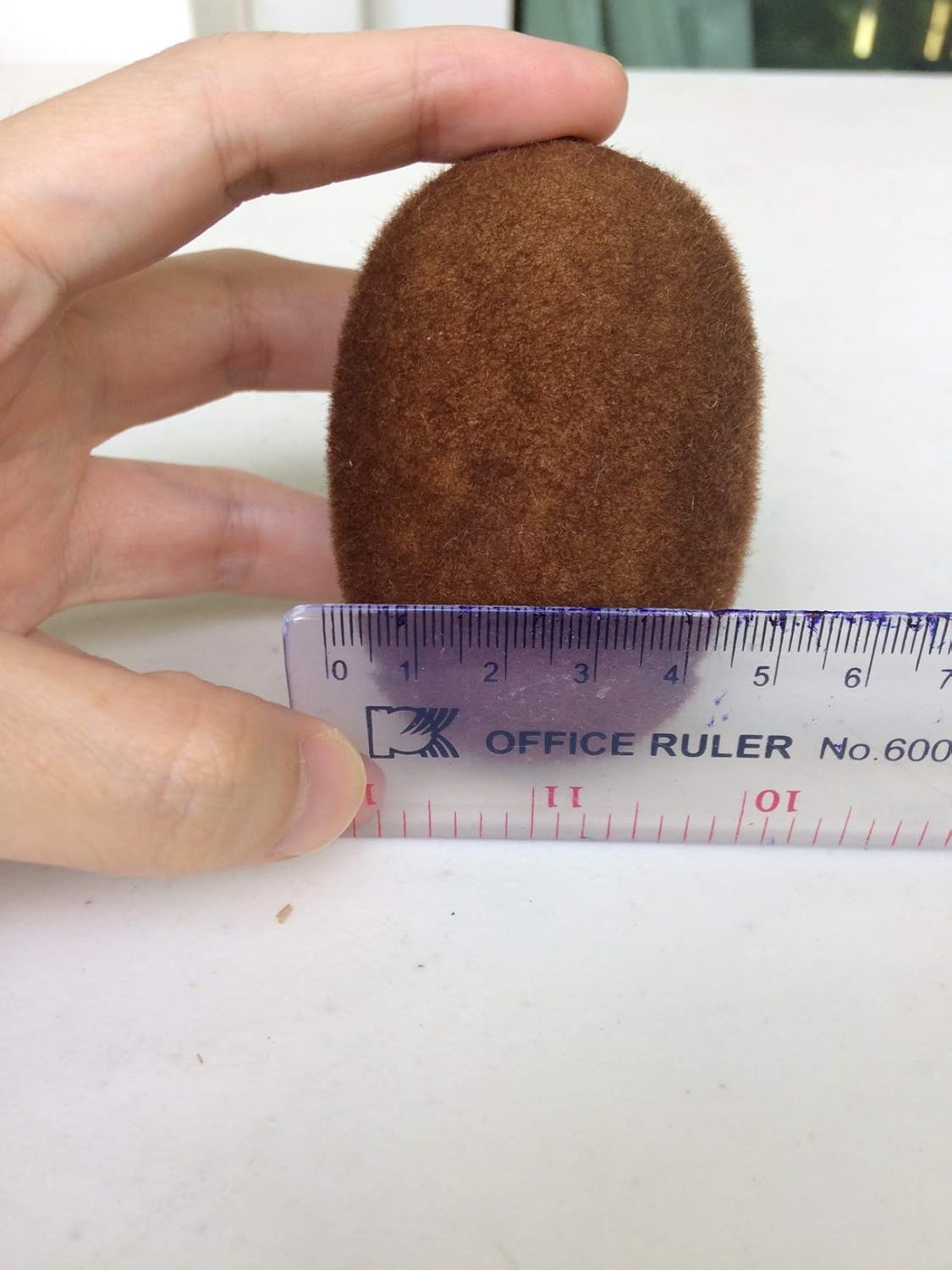 SAWADEE Artificial Kiwi Fake Fruit for Home Decor or Display (Pack of 3)