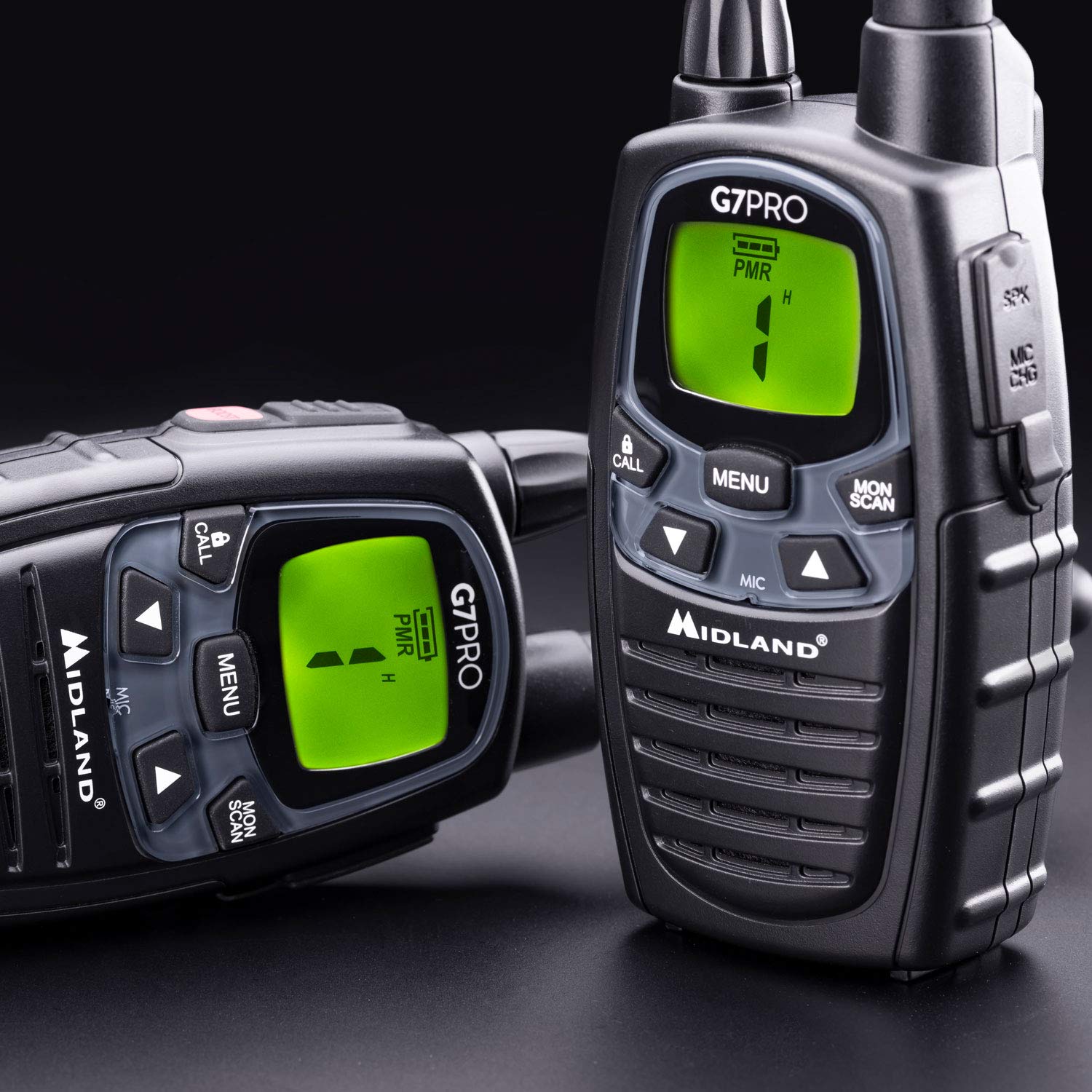 Midland - Walkie Talkie Profesional Largo Alcance G7 PRO, 2 Radioaficionados Softair y Outdoor, 85 Canales - 16 PMR446/69 LPD Sin Licencia, Cobertura 10Km, Autonomía 18H, Pilas Recargables, Accesorios