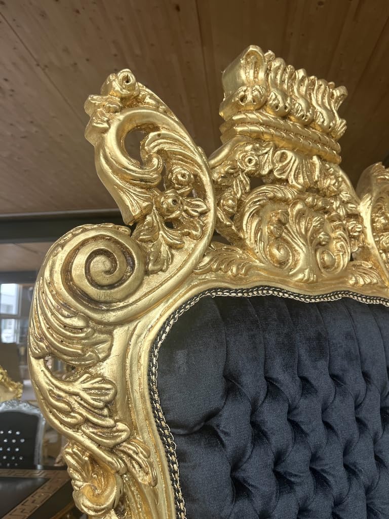 CasAmin Home & Living Sillón gigante con corona dorada, trono de terciopelo negro con mechones de pelo en estilo barroco con acabado dorado para decoración comercial como decoración de fiestas y
