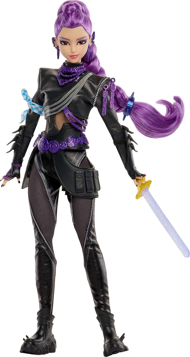 ​Mattel Kpop Demon Hunters HUNTR/X Rumi Deluxe Fashion Doll | Wearing Removable Battle Look with Sword Accessory, 11 Posable Joints, Inspired by the Movie​​