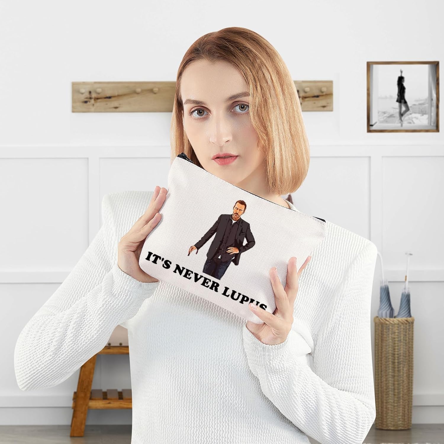 WZMPA Doctor Gregory Cosmetic Bag Gregory Fans Gift It's Never Lupus Zipper Pouch Bag For TV Series Fans (It's Never Lupus) - Image 4