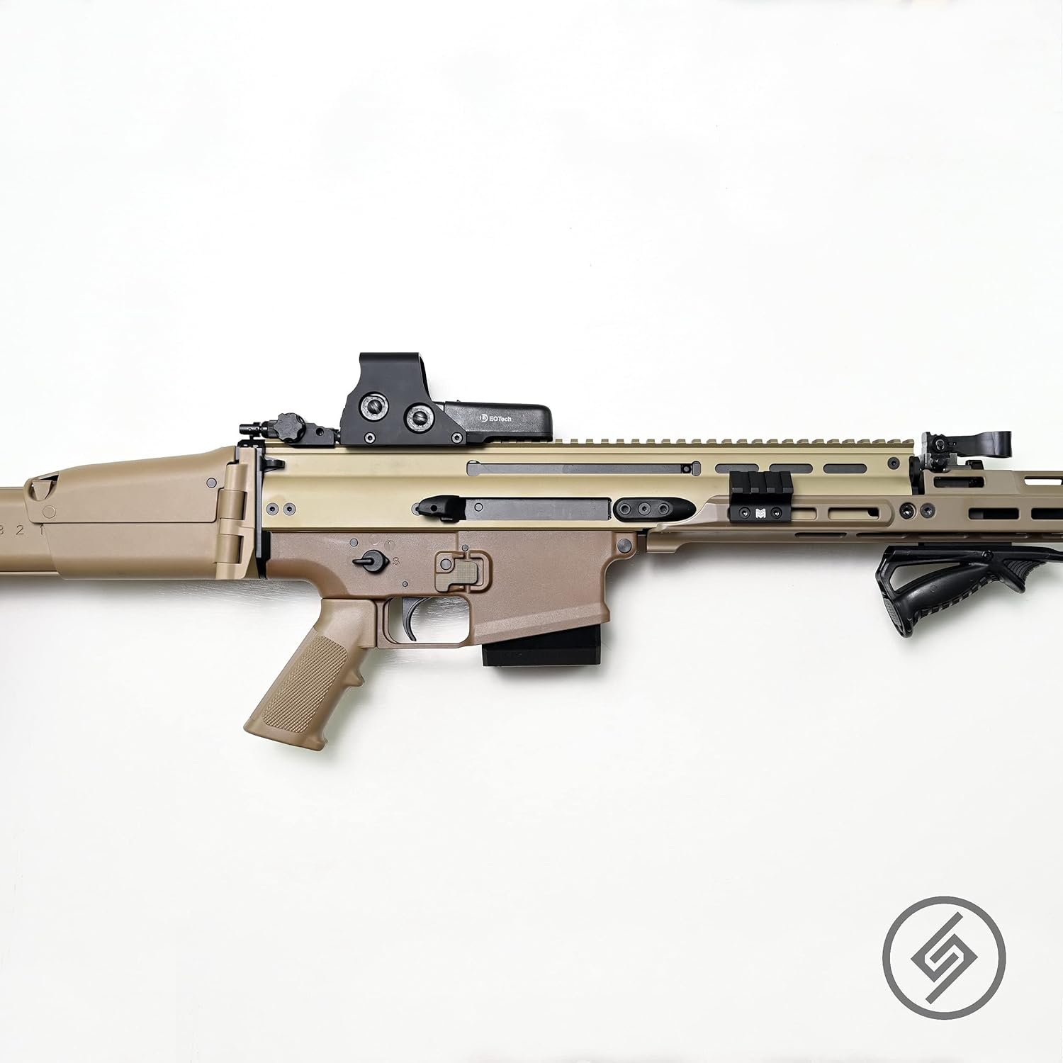 Spartan Mount for FN Scar-H 17 17s 20 20s | Rifle Wall Display Storage Organization System | Unique Low Profile Design | Features Locking System | Gun Safe Room Mounting Solution | Made in USA