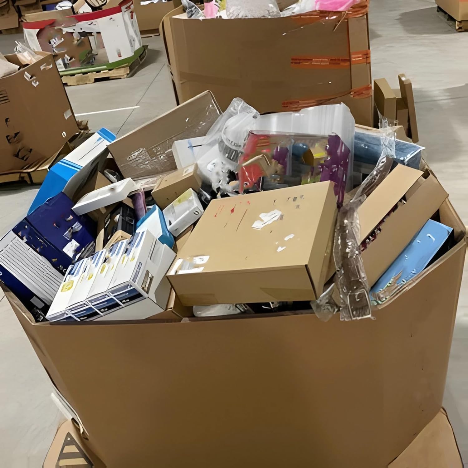 5-36 Pcs Multimedia Job Lot, Pallet of Laptops Game Consoles Electronic Box