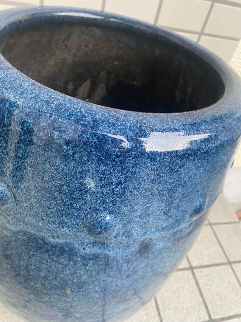 アンティーク モダン 銘入 陶器製 透かし彫り 傘立て 蝶々 玄関 収納 アンティーク モダン 銘入 陶器製 透かし彫り 傘立て 蝶々 玄関 収納
