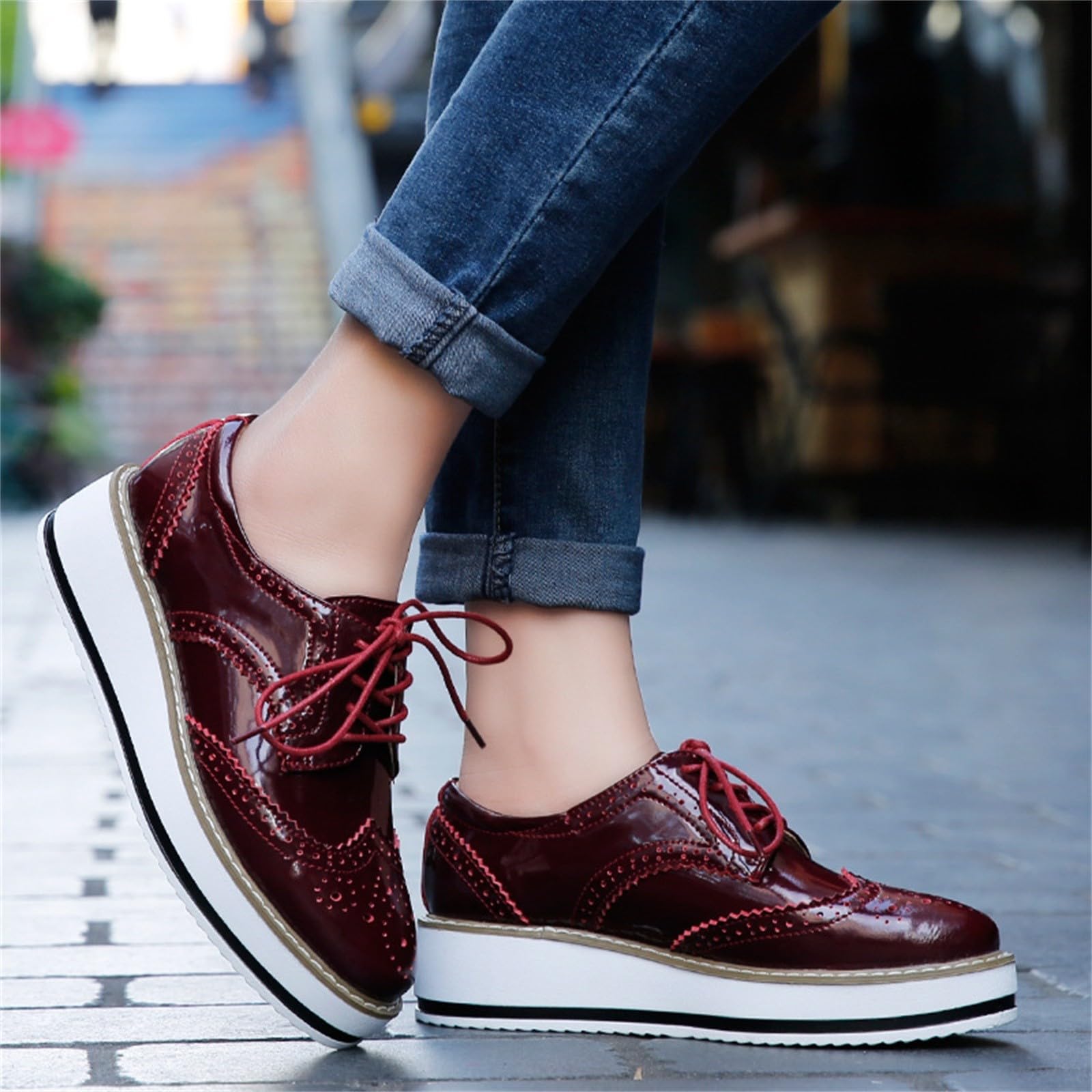 Baskets à plateforme à lacets pour femme - Chaussures décontractées à plateforme - Chaussures confortables à lacets pour le quotidien et les promenades - Avec détails de couture - Chaussures