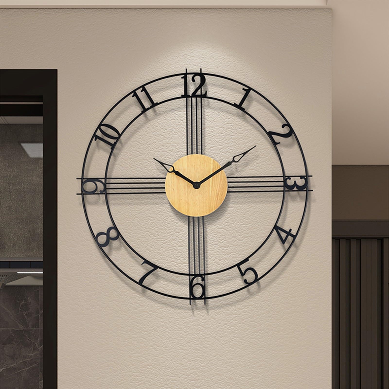 Horloge murale noire moderne et silencieuse à piles pour entrée