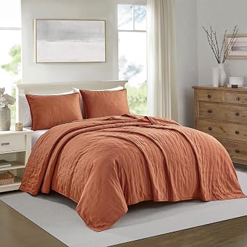 BOURINA Ultrasonic Quilt Set 2-Piece Twin/TXL Bedding Set Pre-Washed Microfiber Ultra Soft Lightweight Star Bedspread Coverlet Set for All Season, Orange
