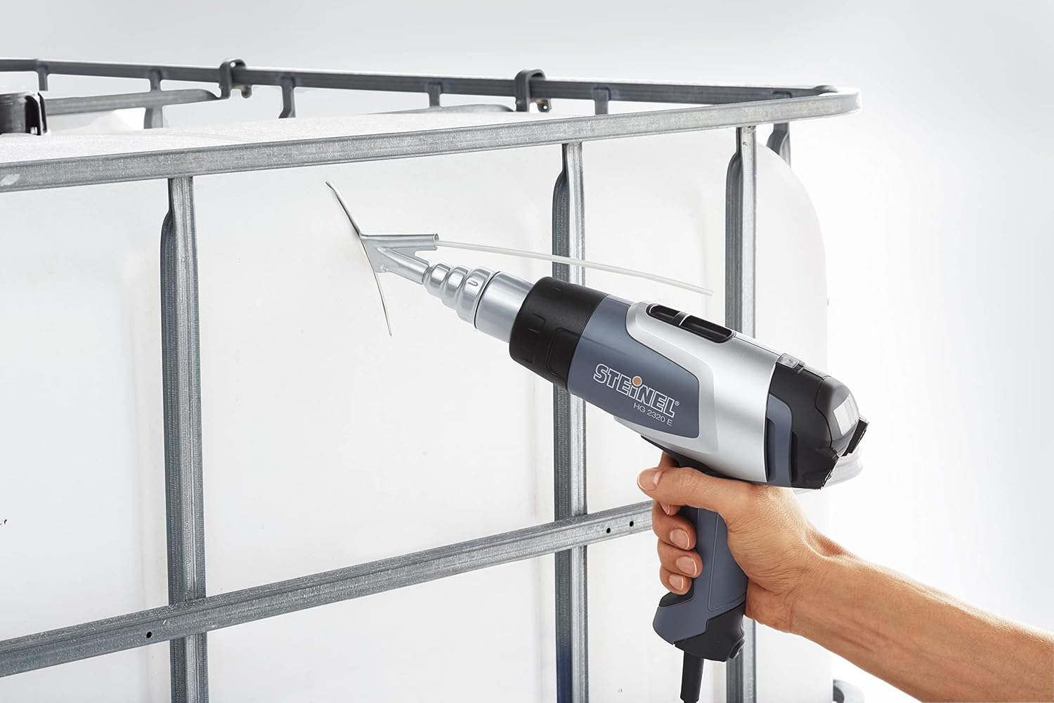 Steinel HG 2320 E Professional Heat Gun, LCD-Display, 1600 W Brushless Motor, Hot Air Gun, Variable Temperature and Airflow