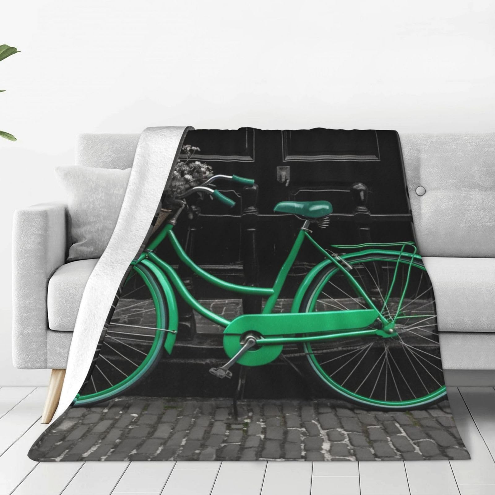Couverture en micro polaire légère pour remédier aux nuits fraîches sans encombrement