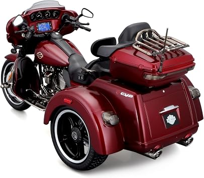 Maisto 1:12 Scale Harley Davidson 2021 CVO Tri Glide Diescast Motorcycle
