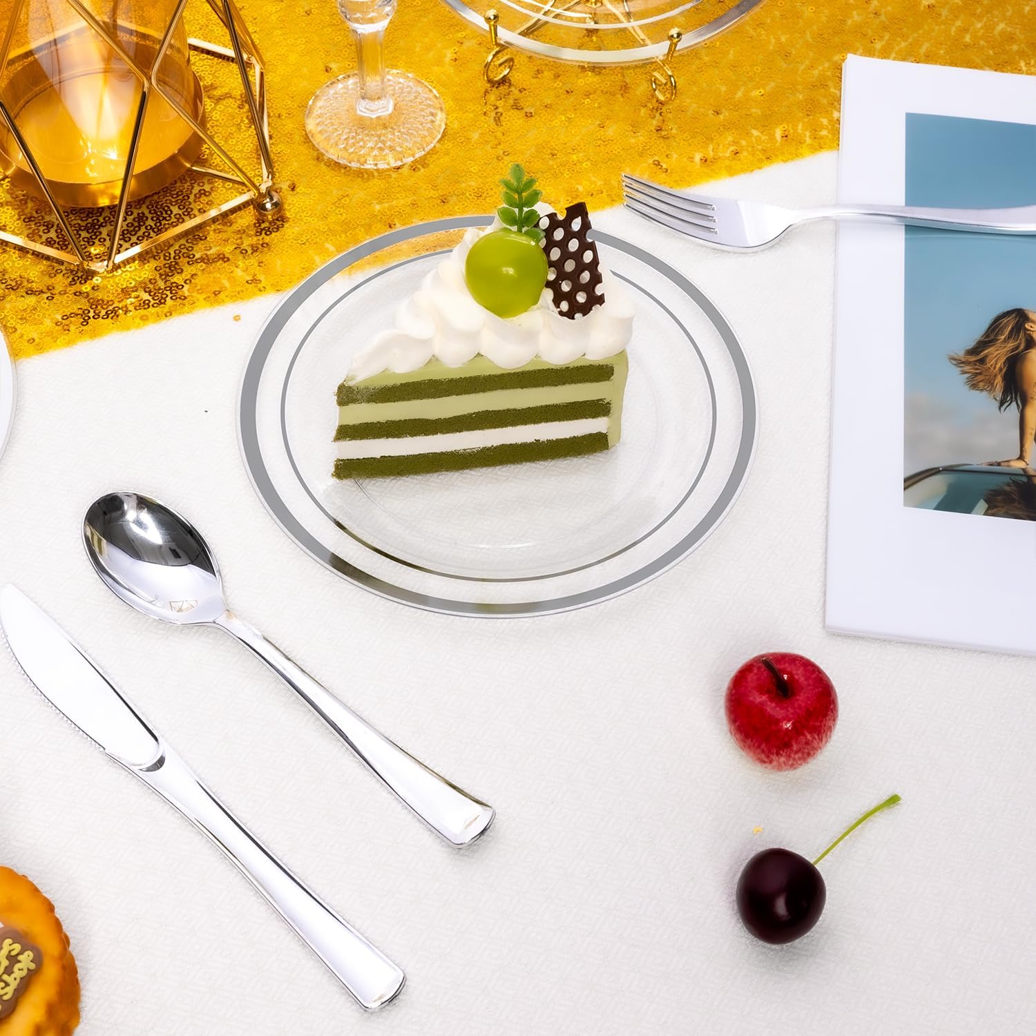 BESTSTAR 7 Inch Clear with Silver Rim Plastic Plates,100PCS Disposable Dessert/Appetizer/Small Cake Plates,Heavy Duty Plate Ideal for Wedding and Birthday Party