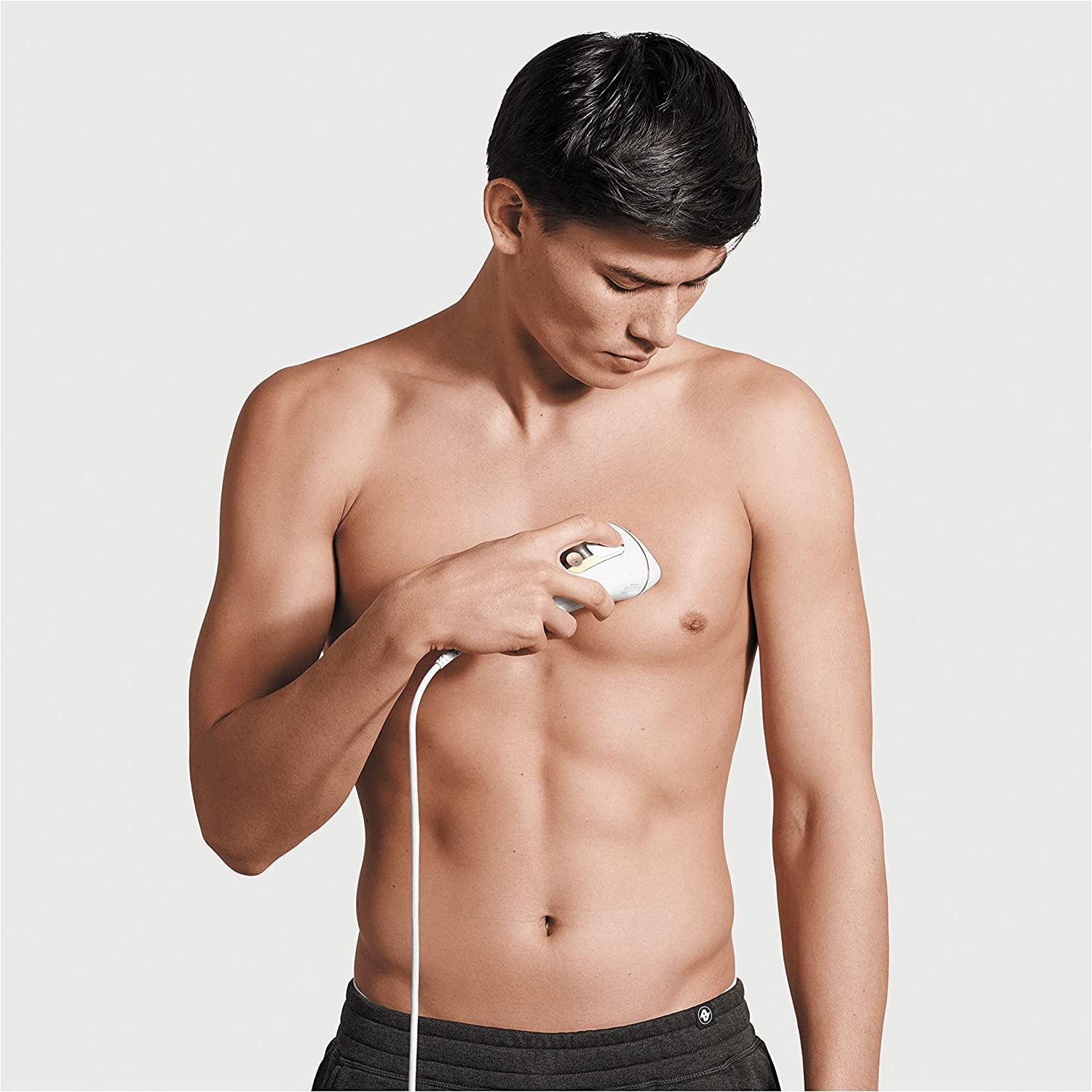 Braun Silk-expert Pro 5 Epilatore Luce Pulsata, Alternativa al Laser, Ideale per Zone Sensibili & Silk Expert Pro 5 Epilatore Luce Pulsata Alternativa al Laser Bianco e Oro