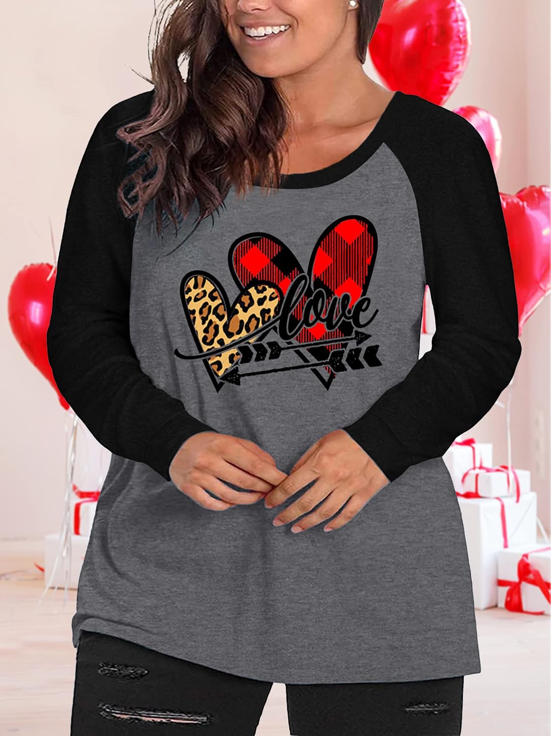 Plus Size Valentines Day Shirt Women Buffalo Plaid Love Heart Graphic Tees Cute Long Sleeve Tops Clothing for Her