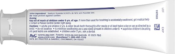 Crest Toothpaste 3D Glamorous White, Mint, (Packaging May Vary) 3.8 Oz, Pack of 4