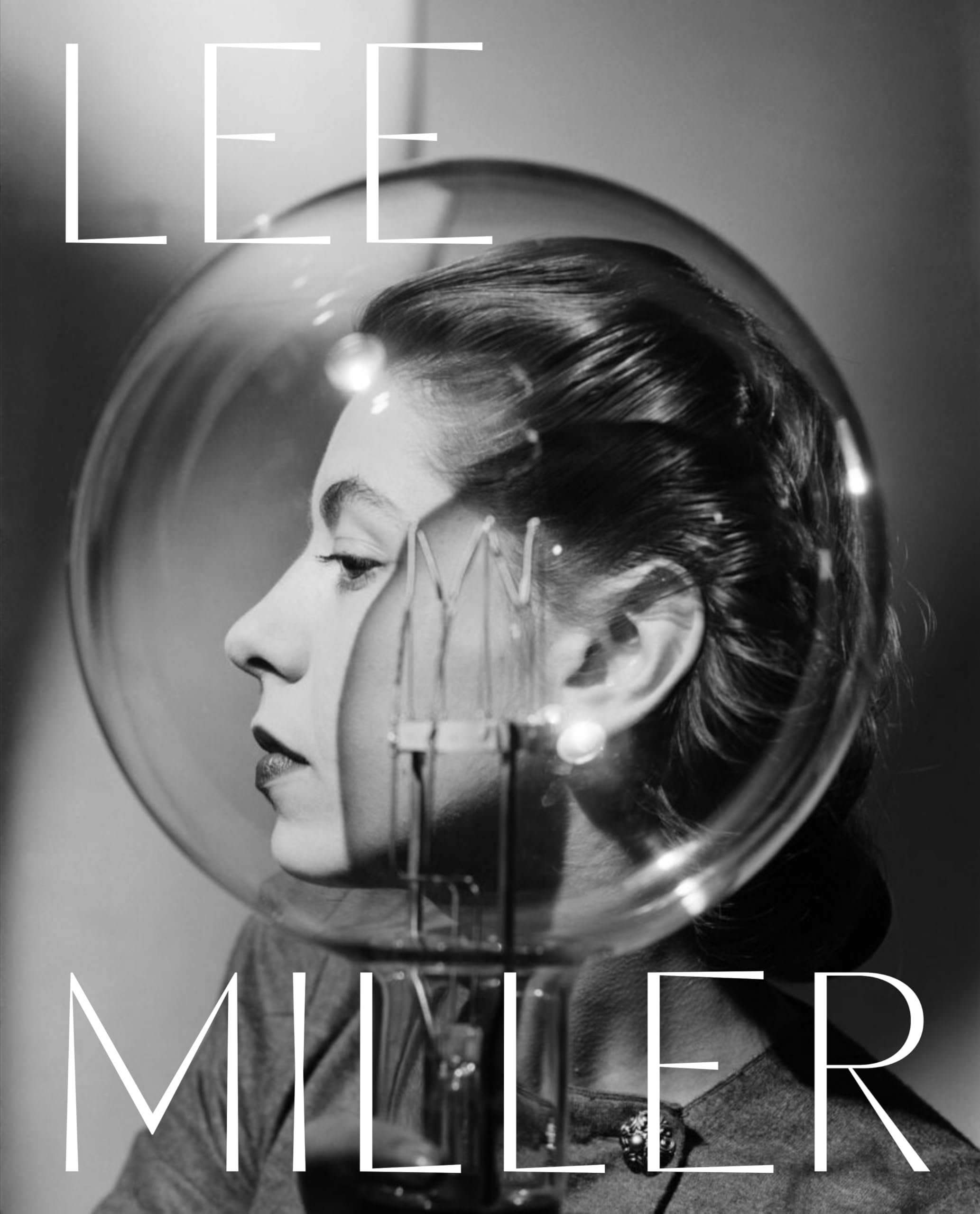 Lee Miller by Hilary Floe Paperback