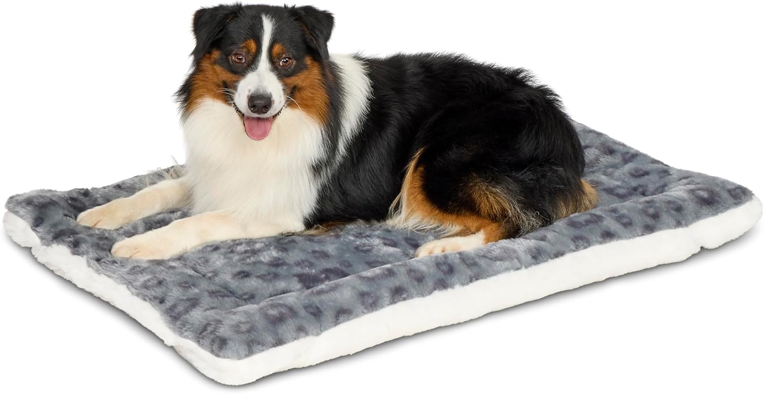MidWest Homes for Pets Reversible Pet Bed; Machine Washable; Great for Large Dog Breeds; Spotted Gray; 42"; 40242-FVGYS