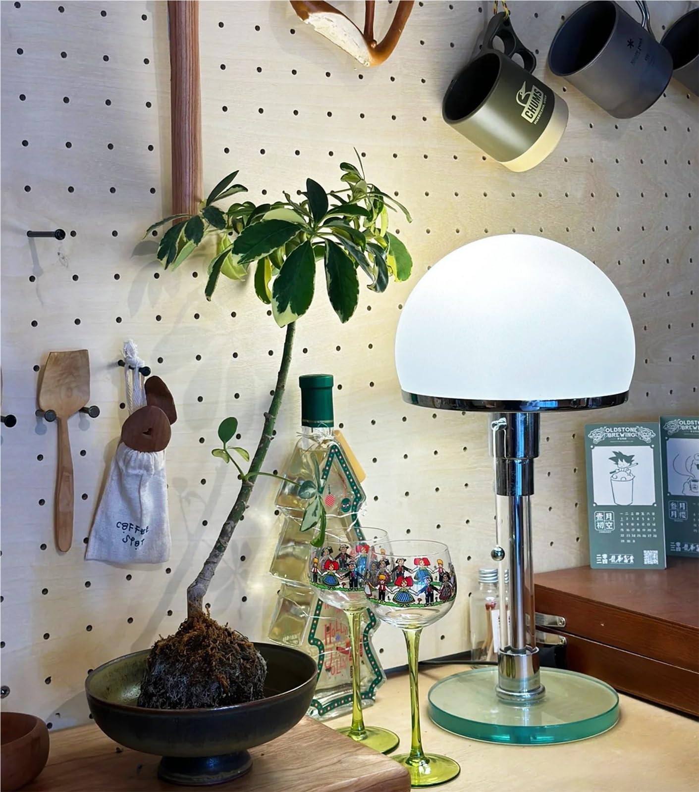 NVKE Moderne Nordische LED-Tischlampe, Wagenfeld lamp, Schreibtisch-Leselampe, Schlafzimmer-Nachttischlampe, Glas-Bauhaus-Tischlampe Pilzlampen Tischlampe mit 3 Helligkeitsmodi Wohnzimmer Restaurants